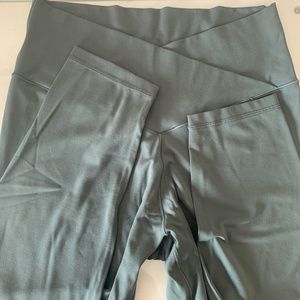 Aerie Crossover 7/8 Legging Size XL